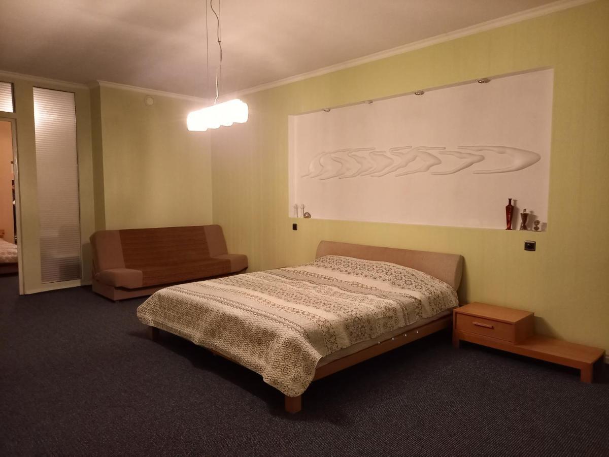 Figaro Villa Ventspils Luaran gambar
