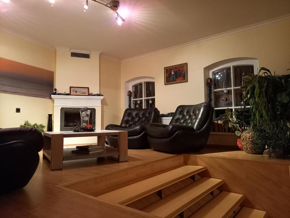 Figaro Villa Ventspils Luaran gambar