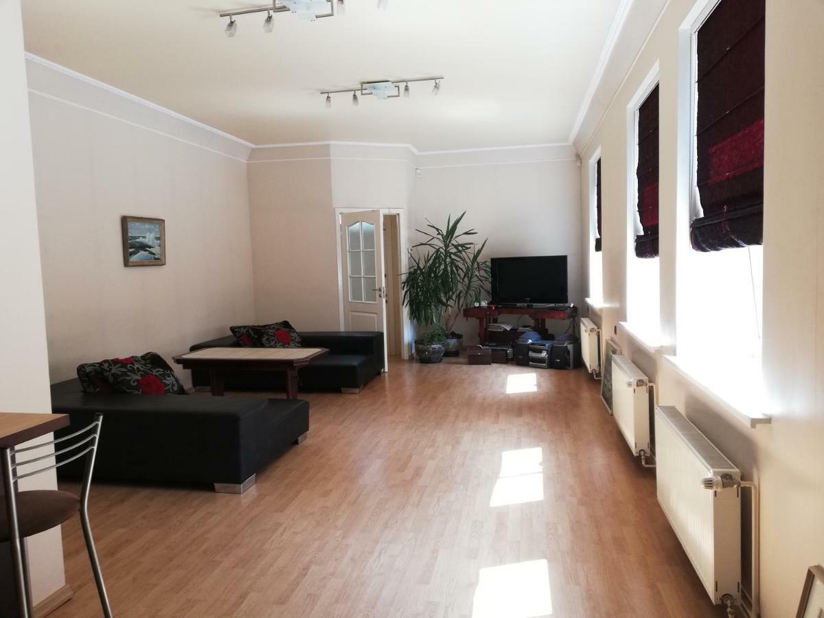 Figaro Villa Ventspils Luaran gambar