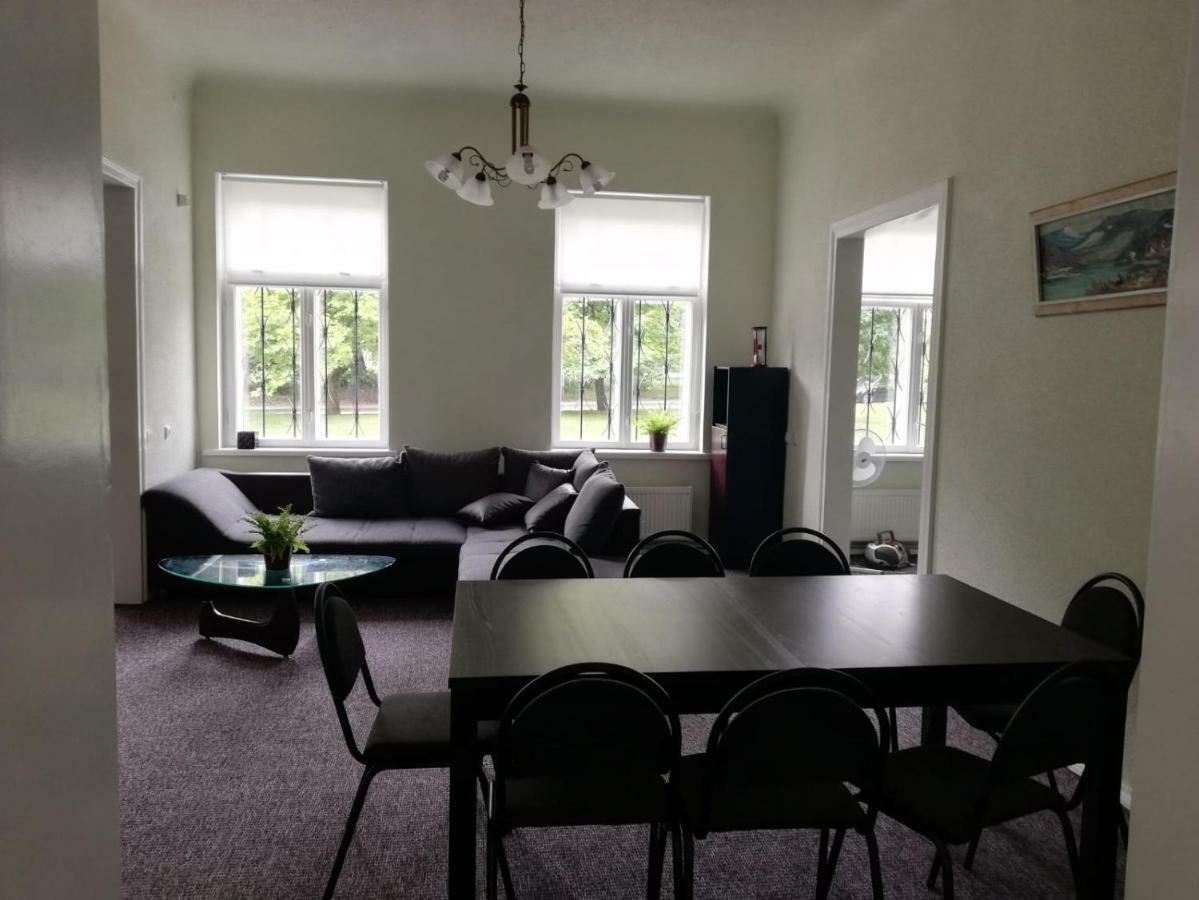 Figaro Villa Ventspils Luaran gambar